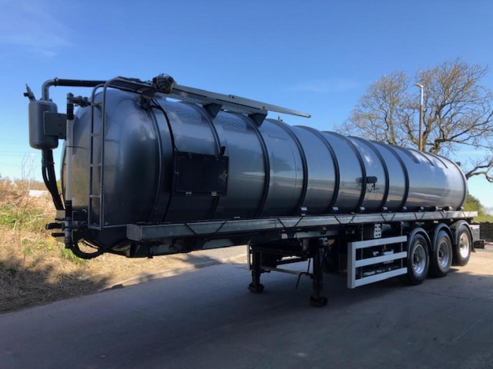 LAKELAND TANKERS VACUUM TANKER for Sale DC Commercials UK Ltd