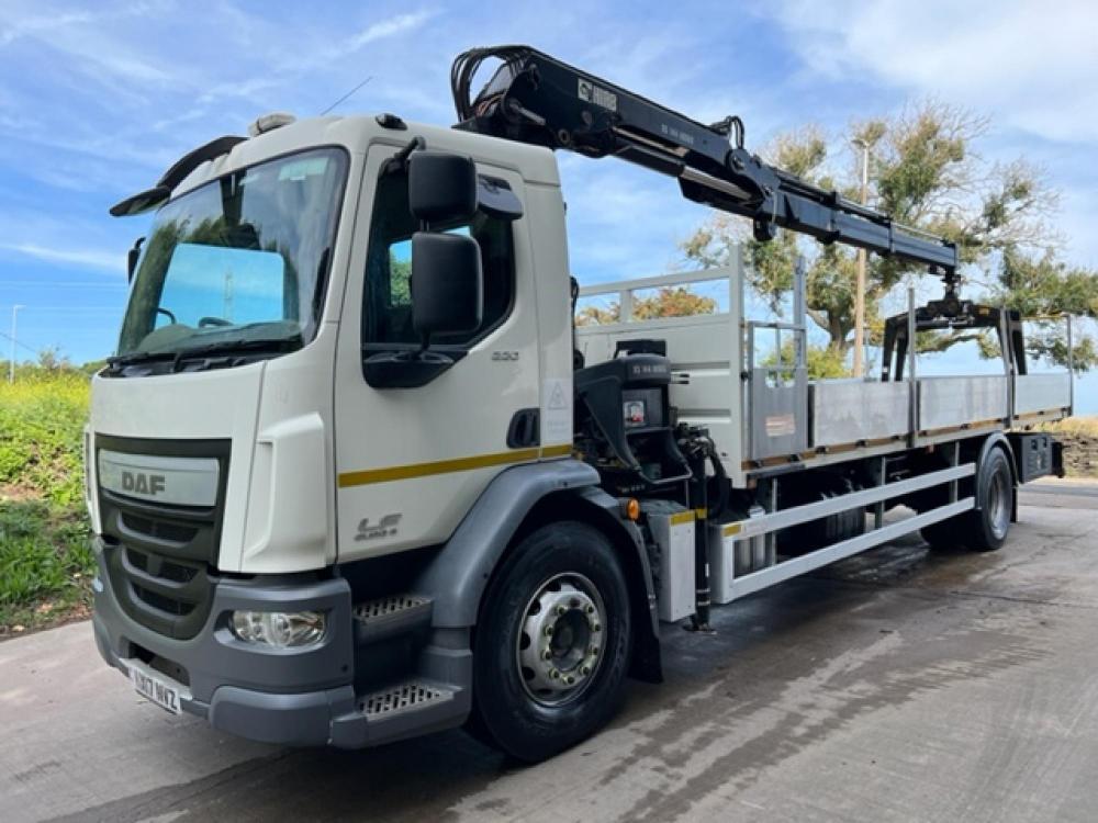 daf-lf-220-euro-6-for-sale-dc-commercials-uk-ltd