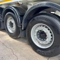 WHALE STAINLESS STEEL VACUUM TANKER