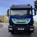 IVECO TRAKKER 410 E6 (HOOKLOADER & CRANE)