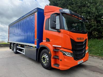 IVECO S-WAY 400 CNG