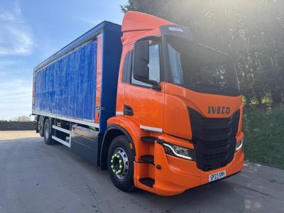 IVECO S-WAY 400 CNG
