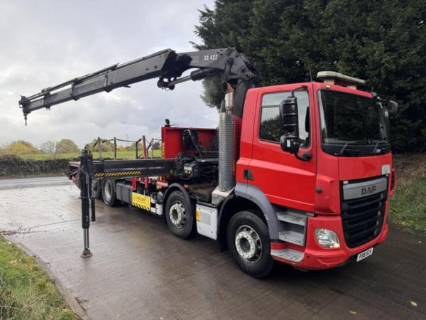DAF CF 460 EURO 6 8X2 (DRAWBAR)