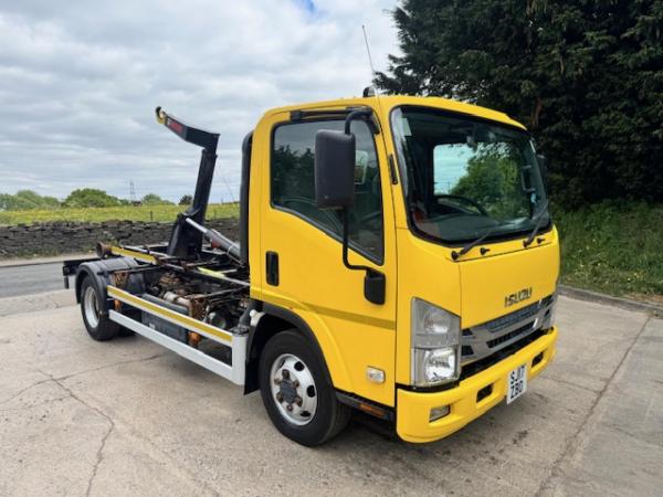 ISUZU N75.190 EURO 6 (HOOK LOADER)