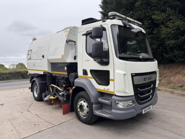 DAF LF 230 EURO 6 LHD 16T