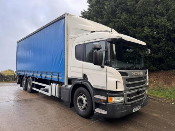 SCANIA P320 EURO 6 C/W LOADMAC FORK LIFT