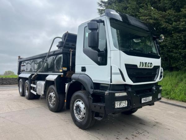 IVECO TRAKKER 410 EURO 6