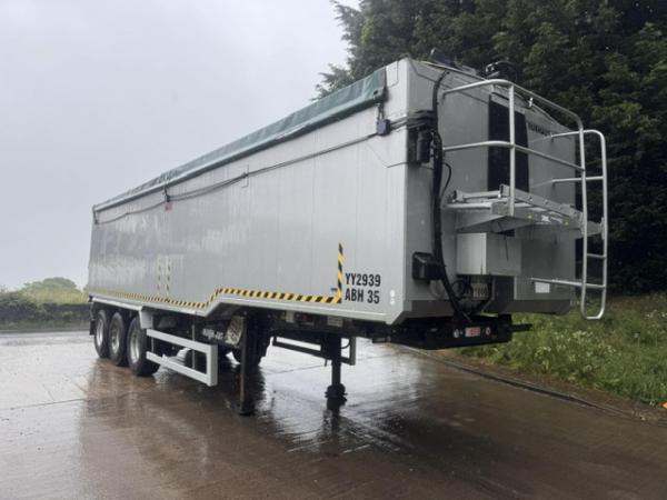 FRUEHAUF ALLOY TIPPER