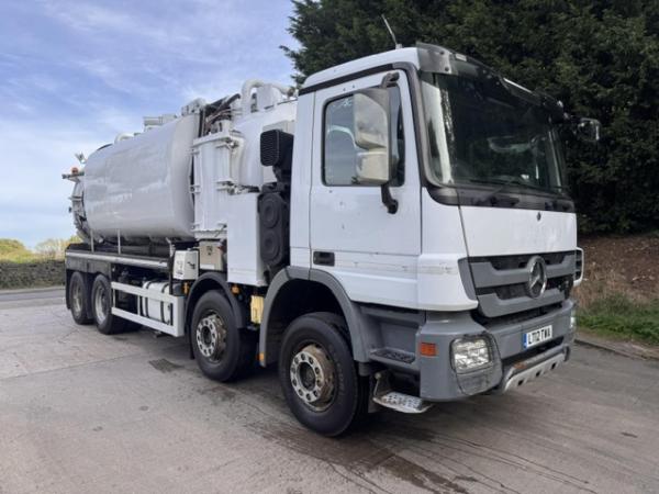 MERCEDES ACTROS 3236 ADR SPEC