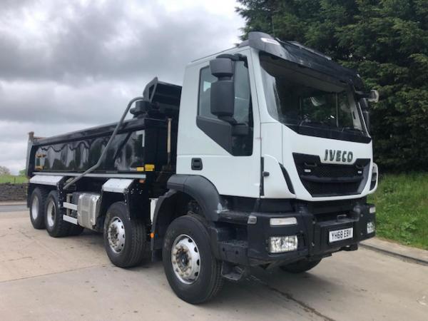 IVECO TRAKKER 410 EURO 6